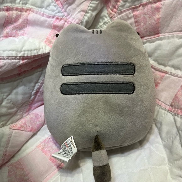 Pusheen - Picture 3 of 6